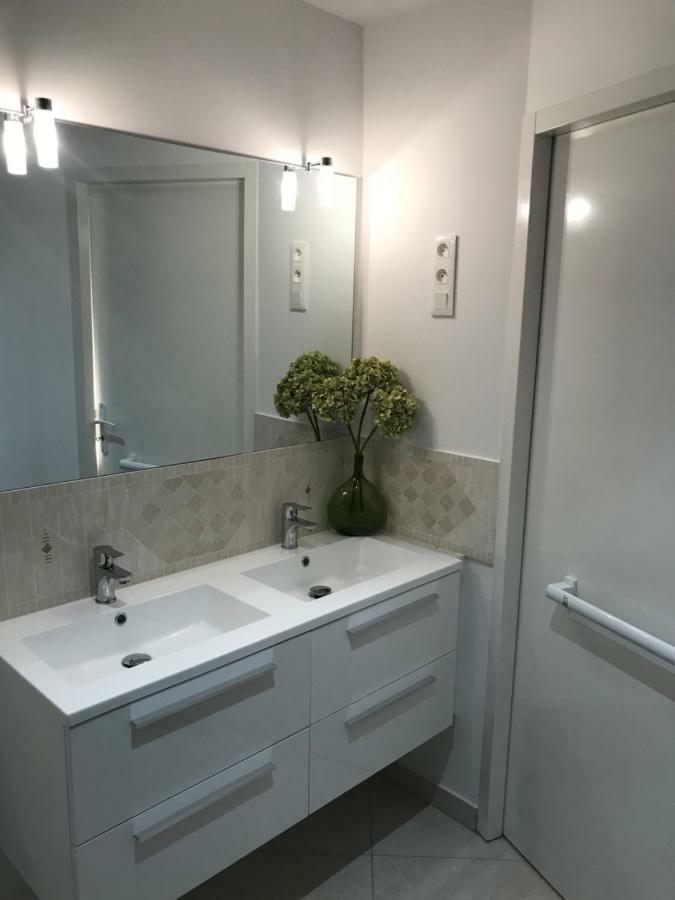 Chambre Familiale Du Couvent Narbonne Ngoại thất bức ảnh